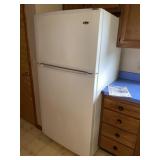 Amana refrigerator/freezer (Works)