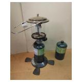Coleman propane lantern with 2 tanks