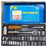 Tiger Tools socket wrench set