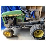 John Deere 318 tractor