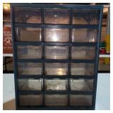 18 drawer hardware organizer (plastic)