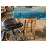 2 stools , Makita case