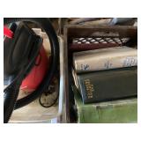 Books, Hyper Tough vacuum