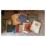 Vintage sheet music & music books