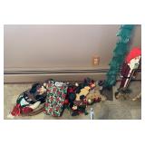 Wooden Christmas decor, tree and more