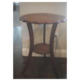 Lamp Table 28 x 20