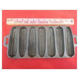 8SS Cast Iron Corn Bread Pan   13" x 5.5"