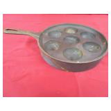 Griswold 962 Aebleskiver Pan - Danish Cake or