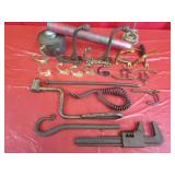 9" Sq Nut Monkey Wrench w/ Worm Gear Finger Adj