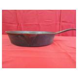 Gatemarked Cast Iron No 7 Skillet w/ Heat Ring