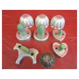 Donut Cutter, Biscuit Cutter, 3 Cookie Cutters &