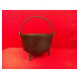 Gate Marked Footed Bean Pot   6 x 8.5
