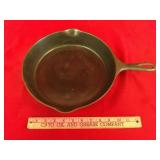 Wagner Ware No 9 Sidney - O- "Surface Rust"