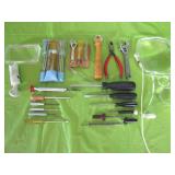 Sm Tool Lot & Magnifiers