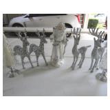 7 Pcs Christmas Santa & Decor