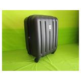 Atlantic Gateway Spinner Carry-On Suitcase
