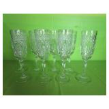 8 Stemmed Toasting Glasses