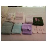 14 Bath Towels, 10 Hand Towels & 3 Wash Cloths