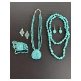 Beautiful Necklace & Earrings Set 5 Pcs
