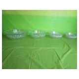 Pyrex Nesting Bowls