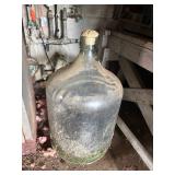 Glass jar
