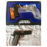 Dan Wesson V-Bob Valor Bobtail Commander	.45 ACP