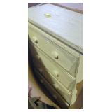 Baguenaudier Jumbo 4 Distressed White Drawer
