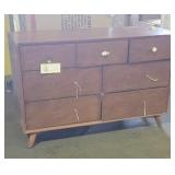 7-Drawer Dresser in Acorn