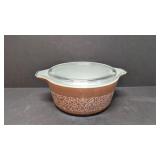 Vintage Pyrex Woodland #475-B Casserole dish