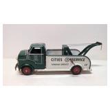 Vintage Cities Service Tow Truck