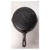 Vintage # 6 Wagner cast iron skillet