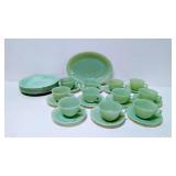 18 pcs. Vintage Jane Raye Jadeite Restaurant Ware