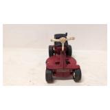 Snapper Die Cast Riding Lawnmower by Ertl