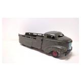 Vintage 1930s - 40s Wyandotte press steel truck