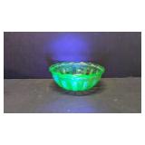 Green Uranium Hazel Atlas Beaded serving bowl