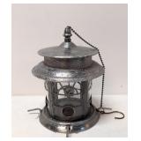 Metal arched bird feeder