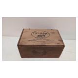 Vintage wooden dovetailed TE - AMO Cigar Box