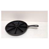 Lodge Cast Iron 8' corn bread skillet