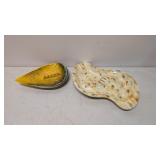 2 mid century modern Ashtrays