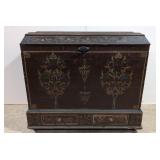 Antique Dovetail Dome Top hand painted blanket cht