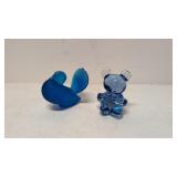 Two glass aminal paper weights