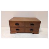 Vintage solid wood lap jointed box with jewelry