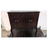 Antique Kimberly Console Model Victrola & Records