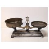 Antique 2 K Balance scale