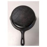 Wagner Ware 9" Cast Iron Skillet