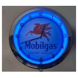 15' Mobilgas Neon Clock