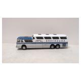 Corgi Greyhound Super Sceicruiser Bus