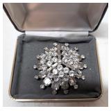 Vintage Weiss Sunburst layered Rhinestone brooch