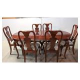 Queen Anne American Drew Mahogany table & 6 chairs