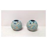 (2) Orbs mid century Sgraffito PV Flower Frog vass